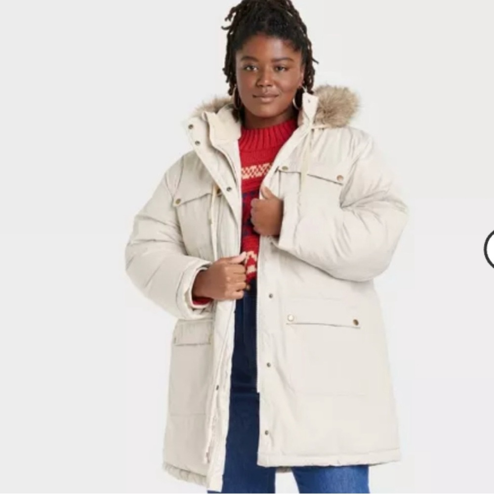 Universal Threads Women’s Cream Puffer Winter Coat